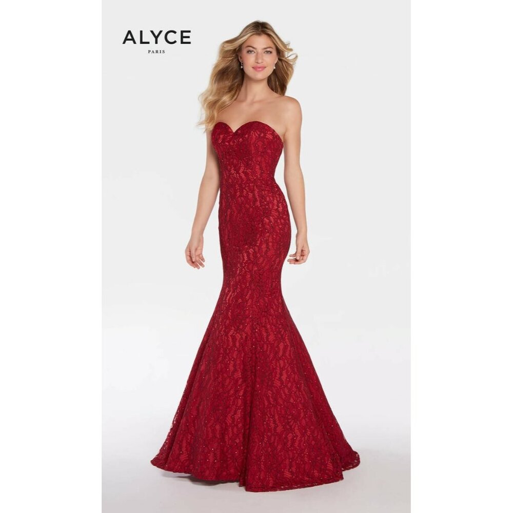NWT! Alyce Paris Exclusive sweetheart neck strapless lace mermaid dress!